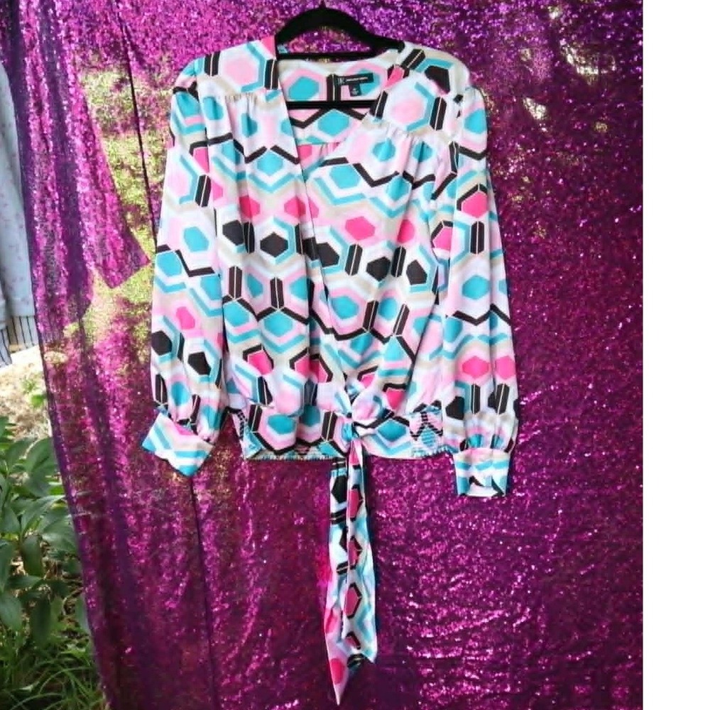 Dopamine Geometric Blouse 0X INC International Concepts Tie Front Top Light
